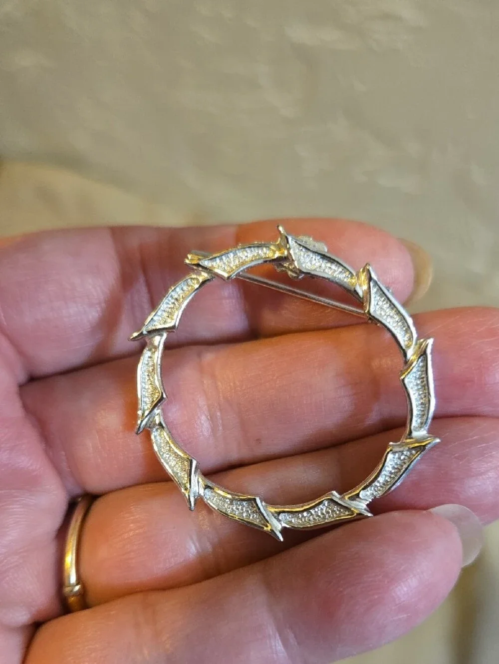 Set Of Two Silver-Tone Wreath Brooches
